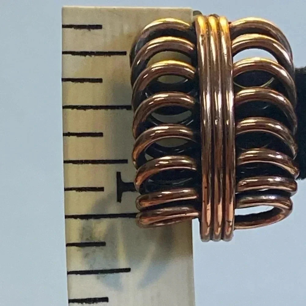 VINTAGE RENIOR CLIP ON COPPER EARRINGS - Picture 5 of 8